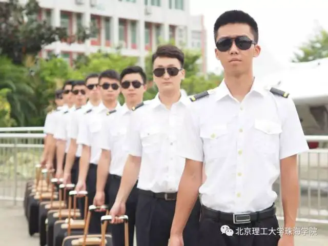 如何通过力量训练改善篮球运动员的速度和敏捷性?_1